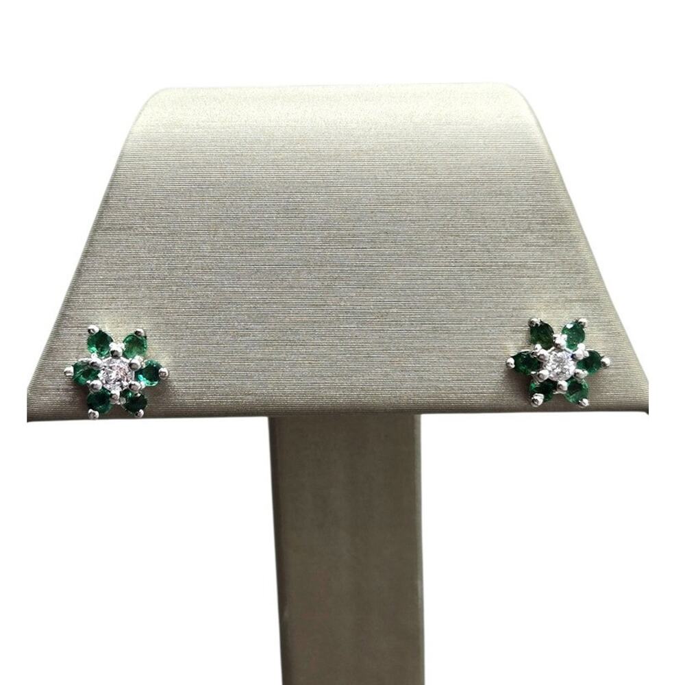 14K White Gold Green Stone & Diamonds Flower Earring Studs (21672)